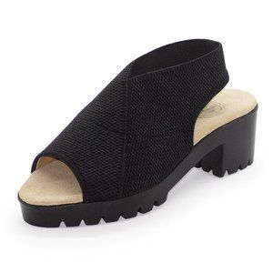 Charleston Shoe Co. – Stuart Sandals